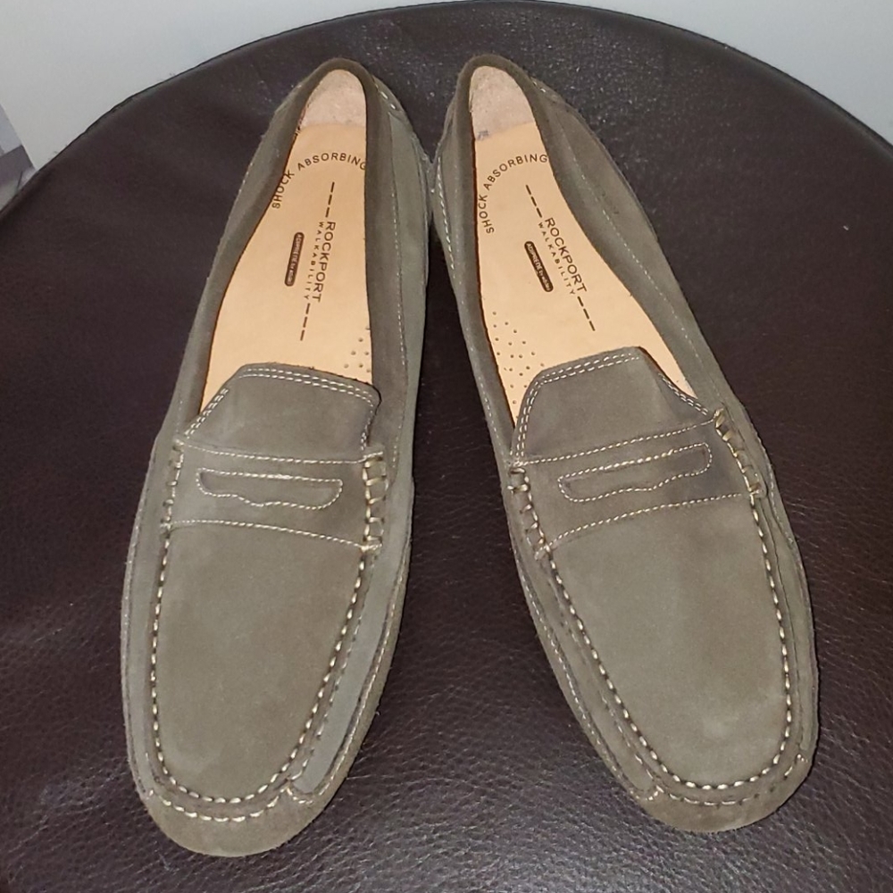 Rockport Walkerbility Olive Suede Shoe 11 1/2
